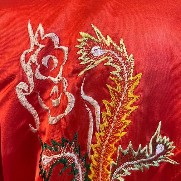 Vintage Dragon Phoenix Embroidered Kimono Robe Red Satin Asian Lounge OS - Picture 9 of 10